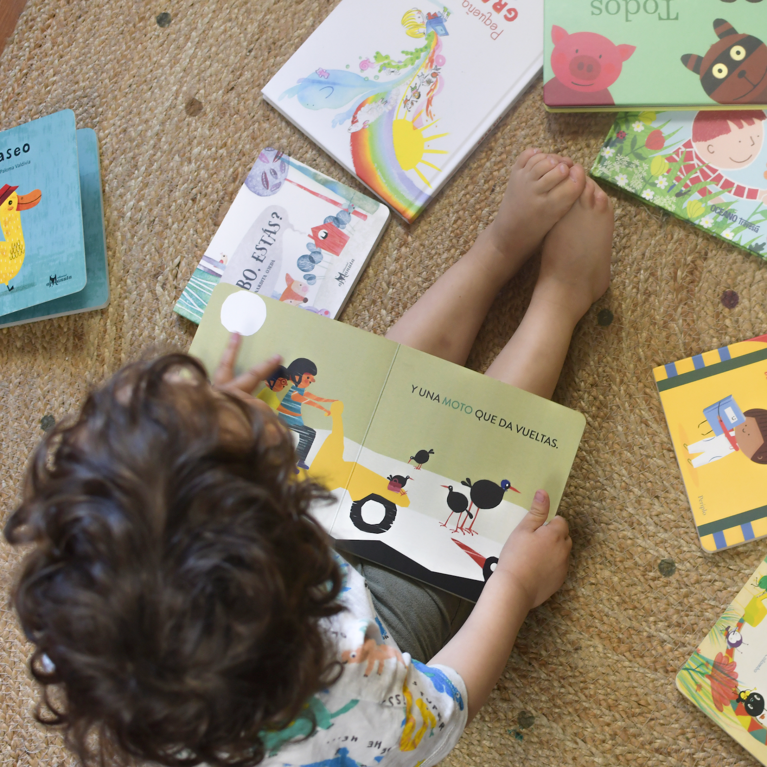 Cuentos personalizados para niños y adultos: Un libro único para nuestra  biblioteca
